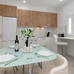 Tranquil 2 Bedroom Location Apartman *